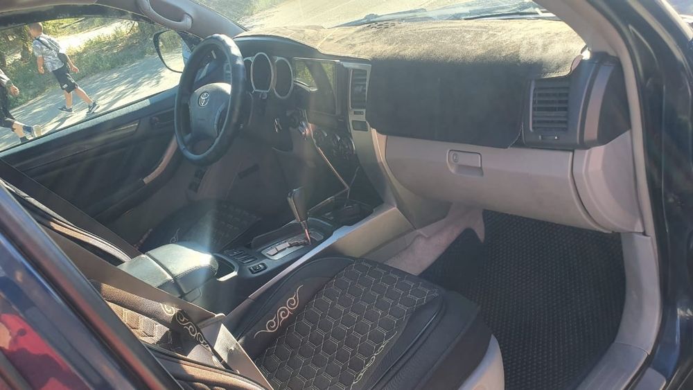 Продается Toyota 4Runner