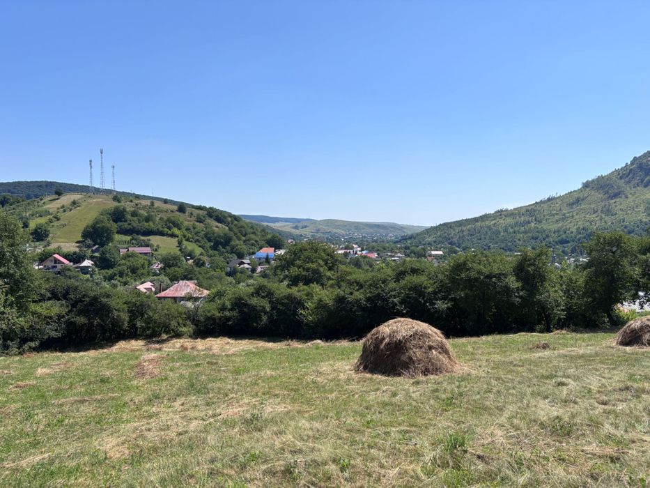 Teren intravilan in centru Garcina, jud.Neamt - Vedere 2
