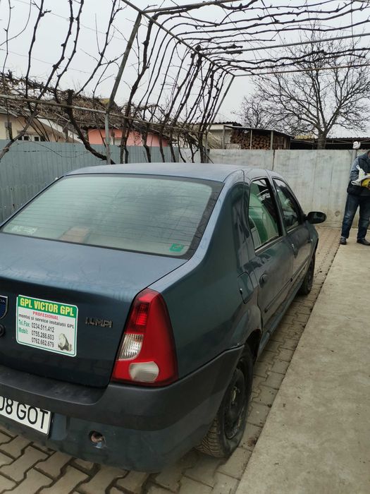 Vând Dacia Logan 1,4