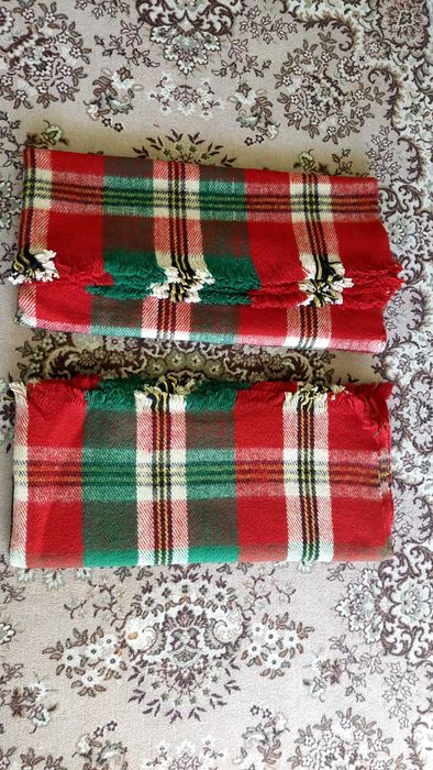 Родопски одеяла 6 броя.  35 лева за брой.