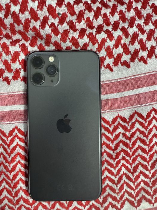 Продам айфон 11 про на 64гб