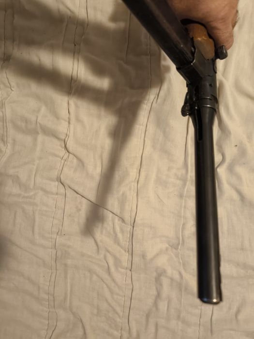 Обезопасен автомат Bereta ot VSV. картечен пистолет, пушка, карабина