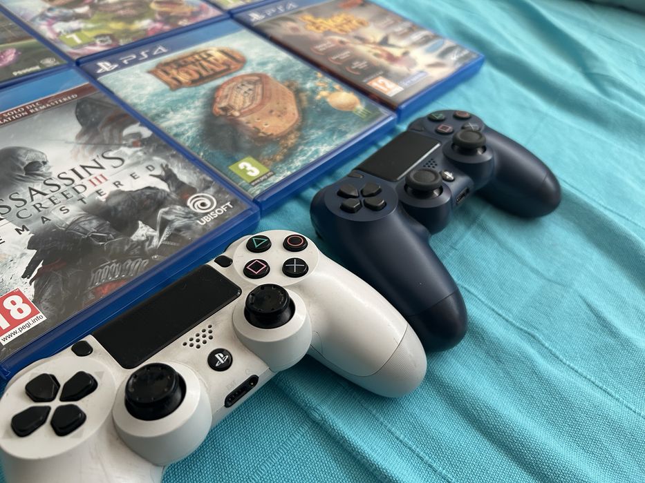 Playstation 4 flat