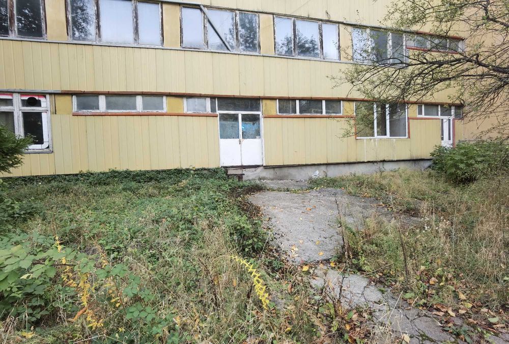 Промишлено помещение 300кв. м.