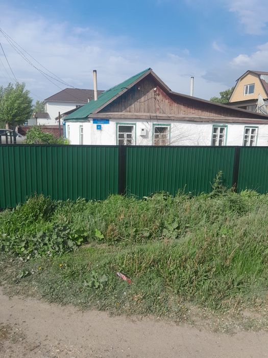 Продам Дом в центре с.Краный-Яр