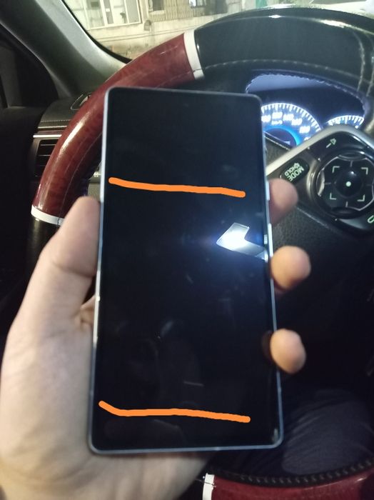 Pixel 7a с дефектом