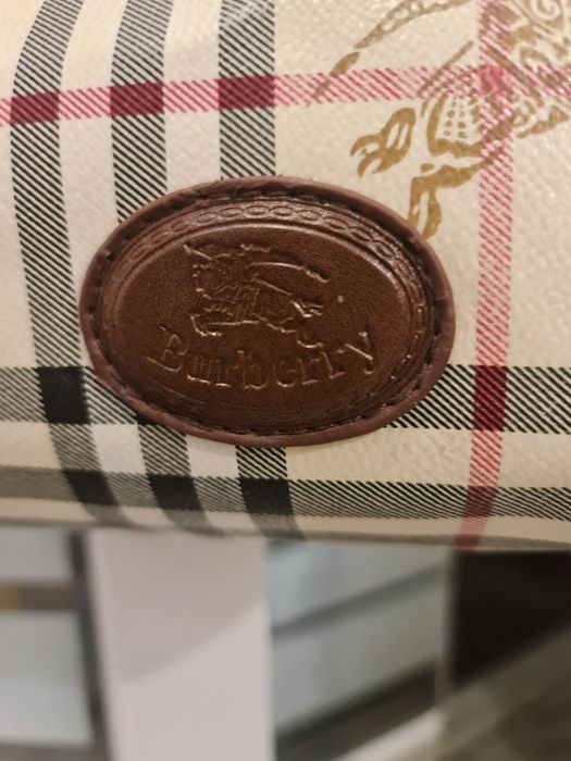 Geanta Burberry originala
