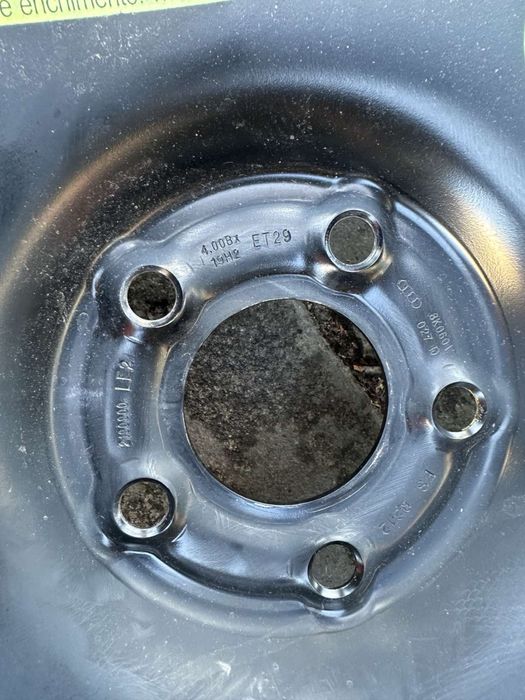 Резервна гума патерица AUDI A5 АУДИ А5 A4 А4 B8 Б8