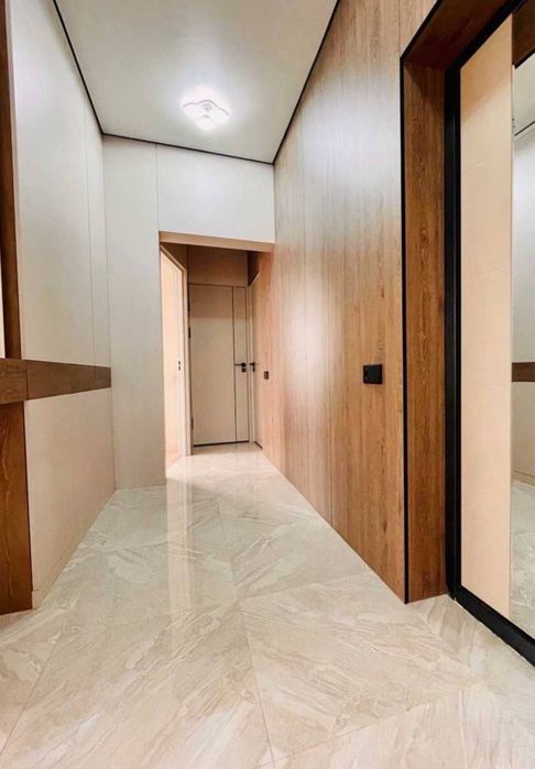 Продается 2в3 комнатная квартира Метро Ойбек Нукусская