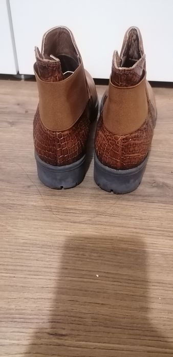 Дамски боти от естествена кожа  37 номер