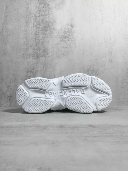 Adidasi Balenciaga Triple S Calitate Premium