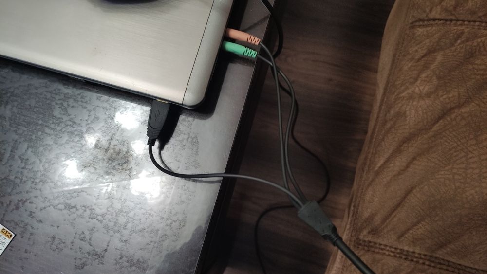 Геймърски слушалки със страхотен звук! С подцветка!