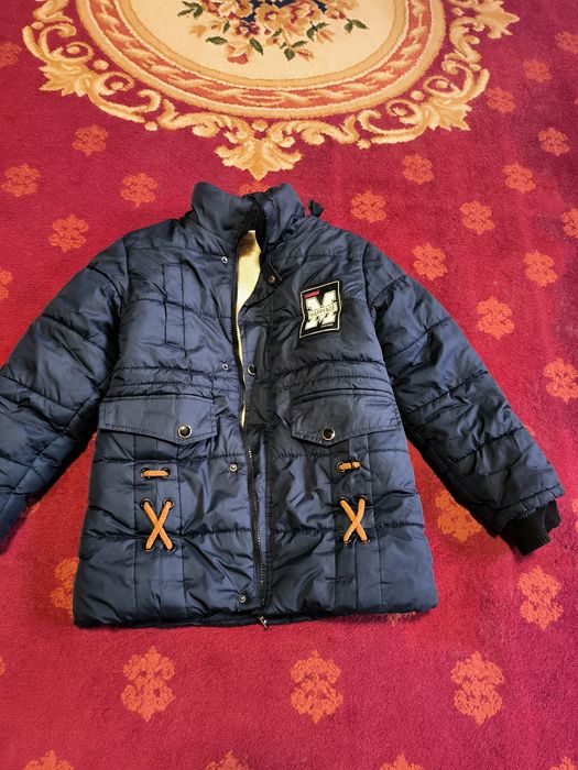 Детский начёсли иссиқ курткача сотилади