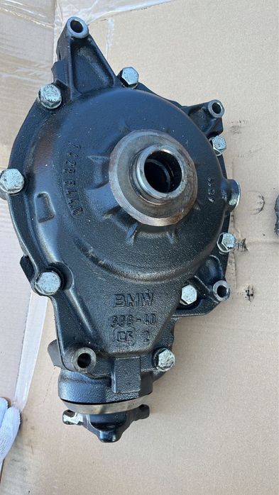 Передний редуктор BMW X5 E53 Объём 3.0 / 4.4