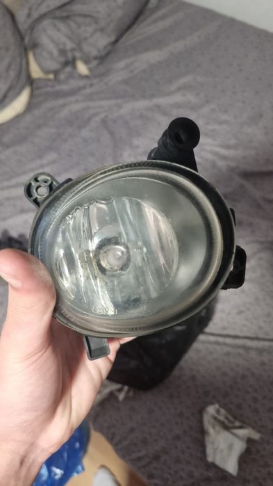 Proiectoare luate de pe un Passat cc