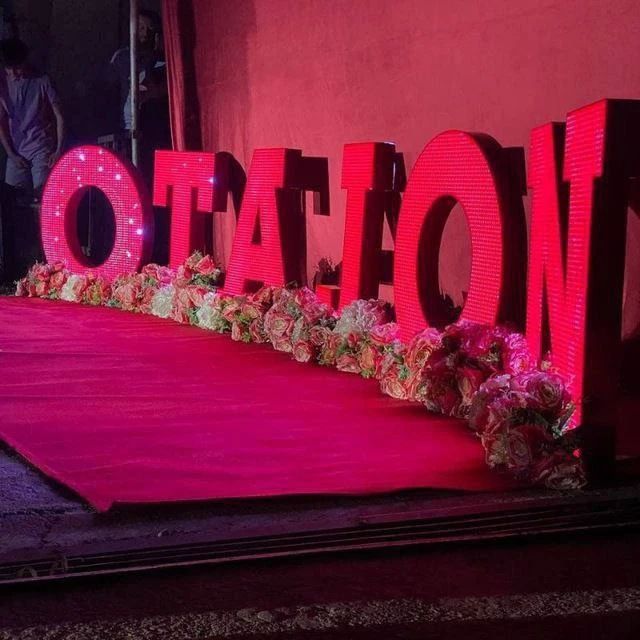 Реклама буквы банер