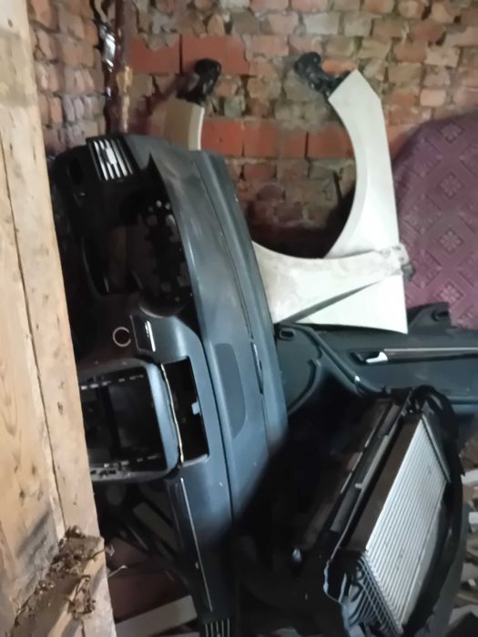 Mercedes R350 4matic 2014 на части