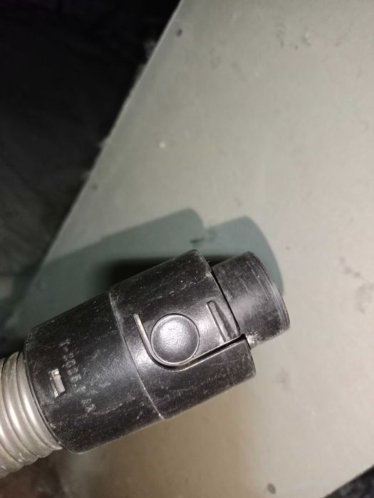 Продам шланги от пылесосов на запчасти