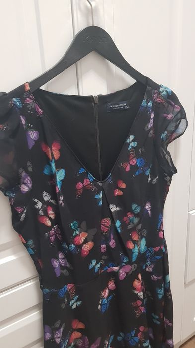 Rochie neagră cu fluturi,mărimea 36