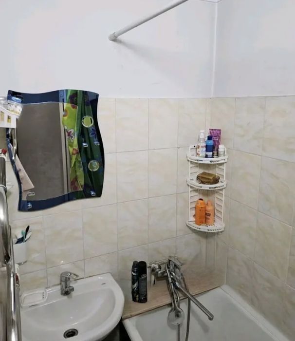 продам 2-х ком. 46кв. центр 2-этаж