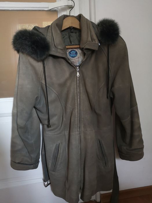 Продавам яке от естествен велур