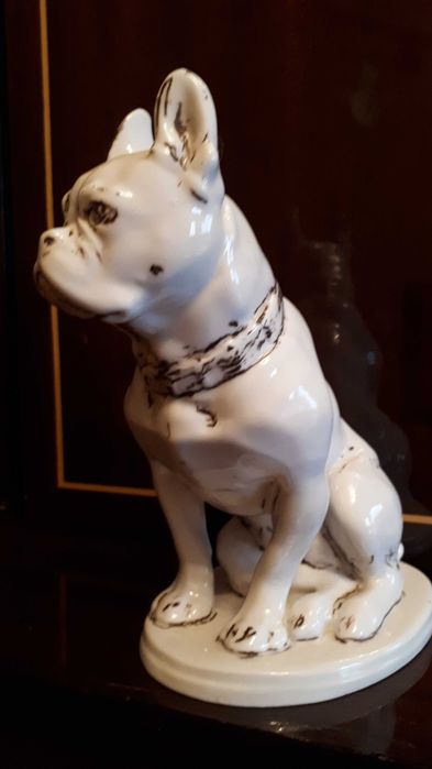 Фарфоровая статуэтка "Боксер" (бельё) ЛФЗ СССР