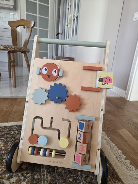 Antemergător lemn Adinish Kid's Concept