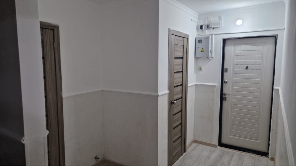 Продам 2 комнатную квартиру