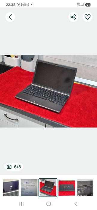 Laptop Sony Vayo cu două pete pe display