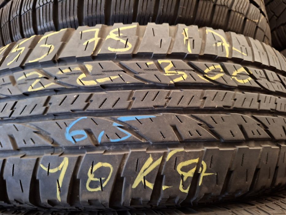 2 anvelope 255/75 R17 Yokohama