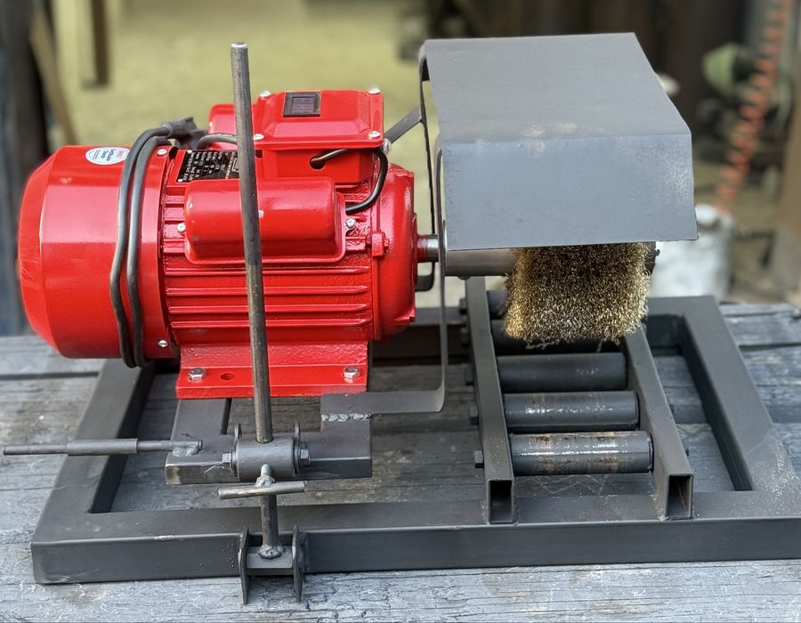 Зачистной станок для профельный трубу