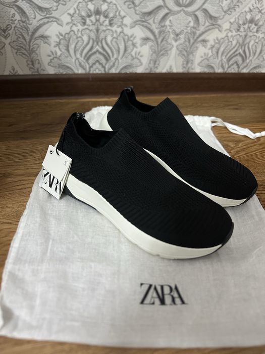 Zara oyoq kiyim мужской