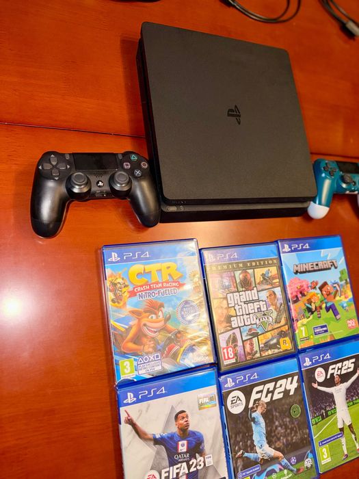 Playstation 4 slim