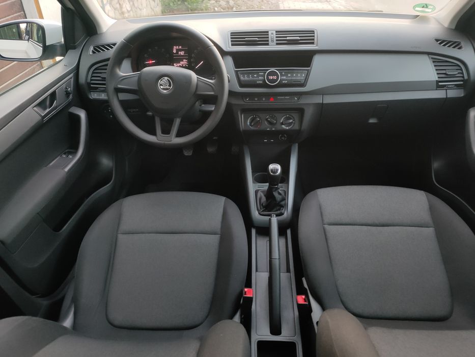 Skoda Fabia 1.2 TSI 90 cp 2017 Euro 6 recent adusa din Germania impecabila