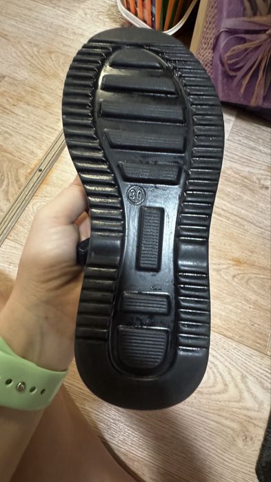 Туфли шеольные для девочки