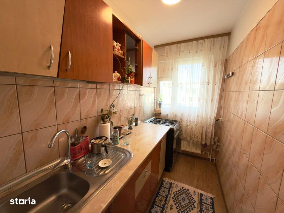 Apartament 2 camere, 41 mp, zona Vest