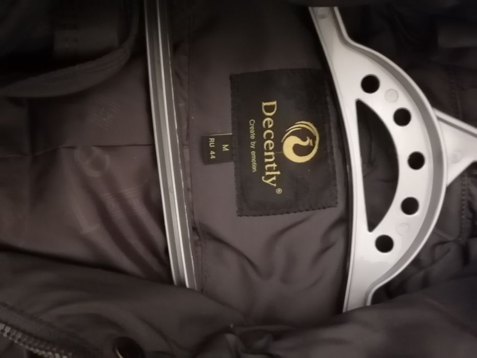 Продам женский пуховик