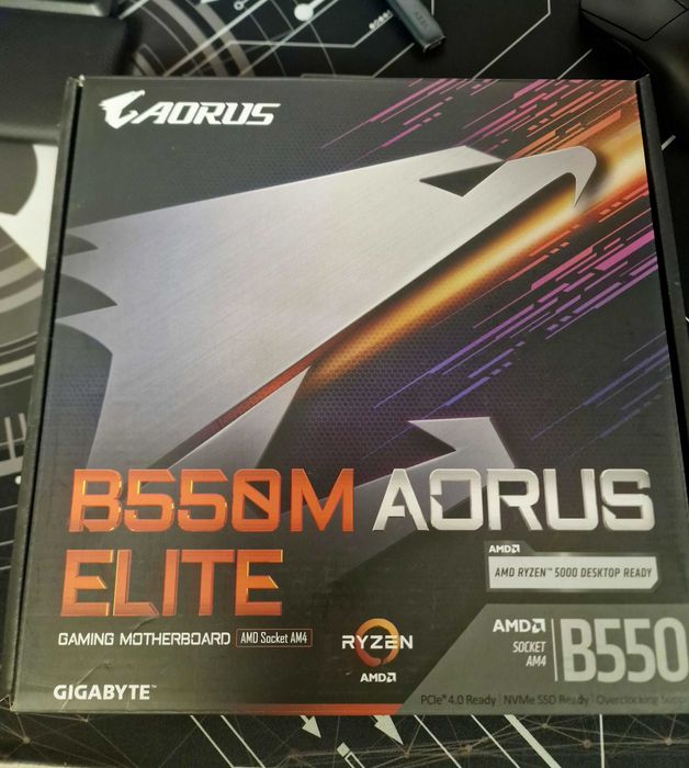 Kit Ryzen 7 5700X + GIGABYTE B550M AORUS ELITE + Kingston FURY Beast 32GB DDR4 3200MHz CL16 + CPU Cooler Noctua