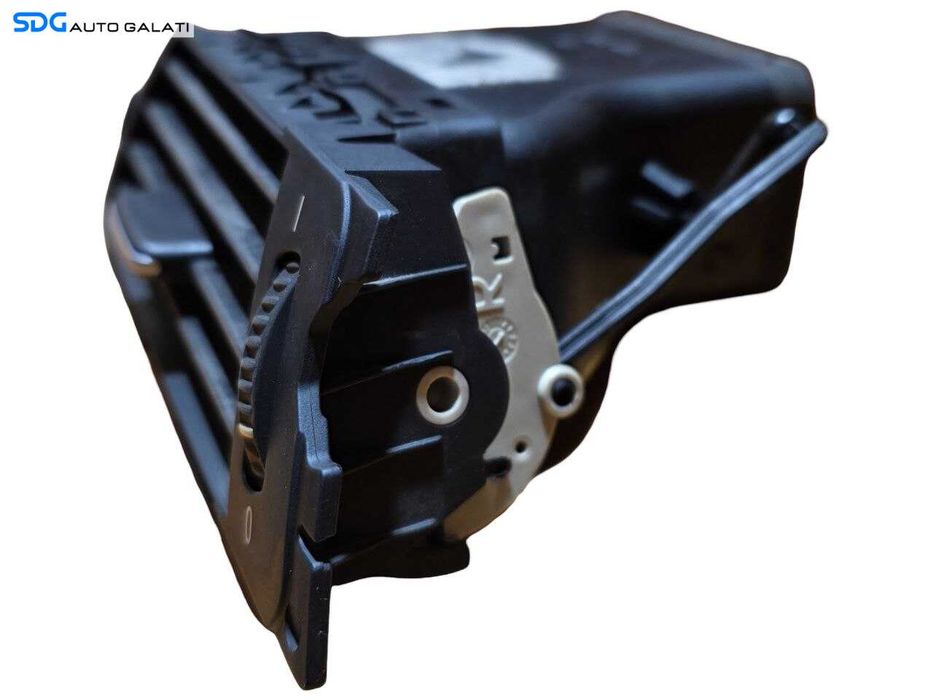 Grila Gura Ventilatie Aerisire Bord Dreapta BMW Seria 3 E90 E91 2004 - 2011 Cod 9130460 [N4805]