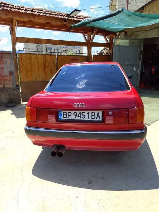 Продавам Ауди 90