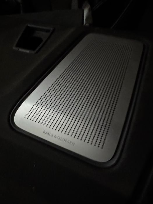 Усилвател с колони Bang s olufsen за бмв ф10 ф11