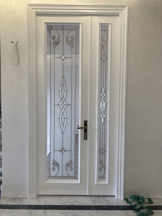 Межкомнатные МДФ двери. неоклассика.крашенный и шпонирован под заказ