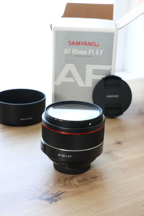 Samyang AF 85mm f/1.4 за Nikon автофокусен обектив
