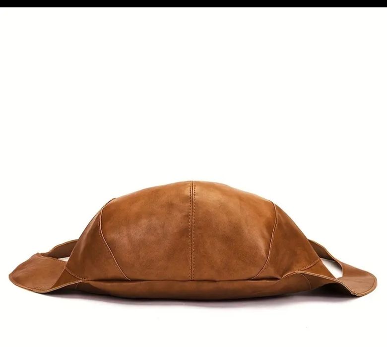 Мека кожена чанта