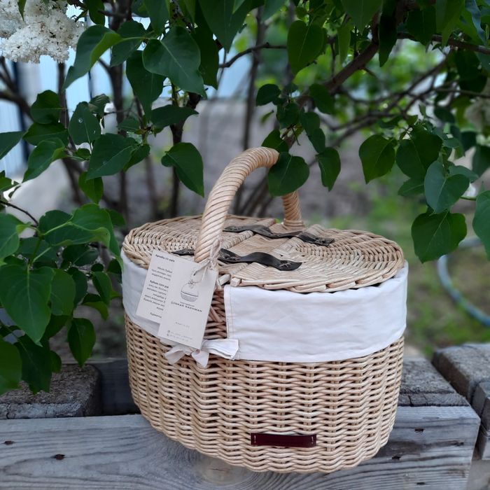 Очень аккуратная домашная корзина