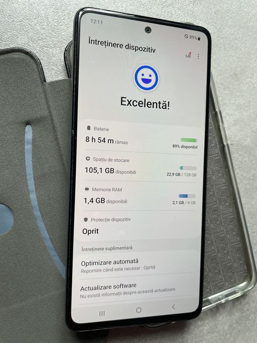 Samsung A50 are 4/128Gb ca nou sau un Samsung A30S