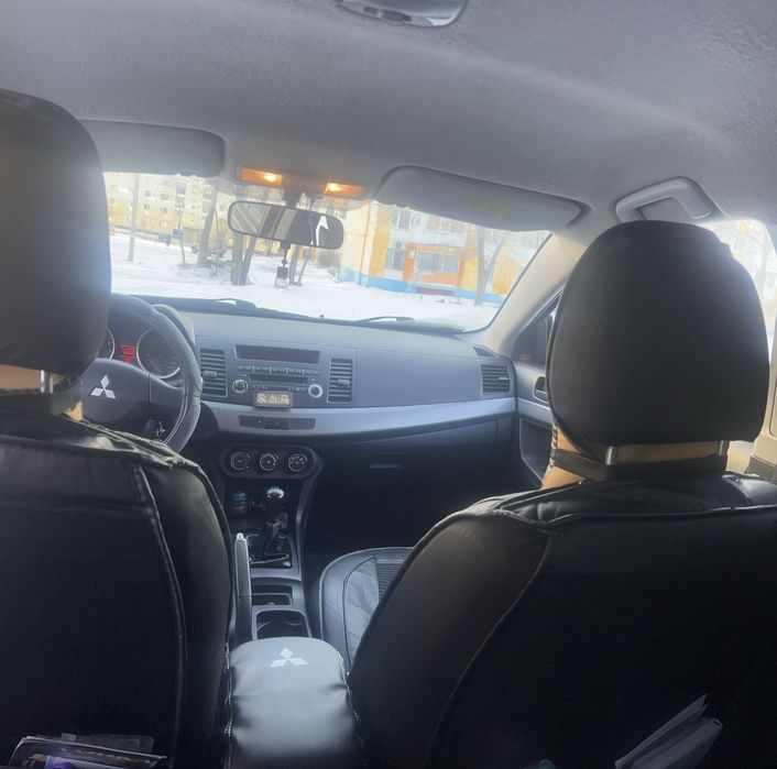 Продам лансер 10