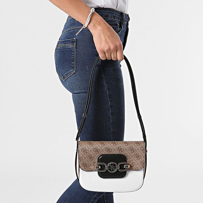 Чанта Mini Guess