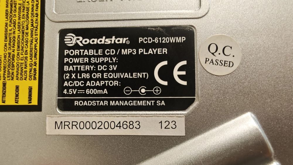 Продавам MP3 + CD Player + Адаптери