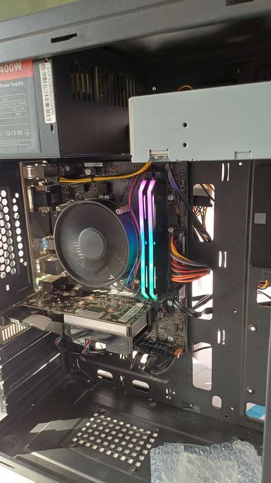 Супер память MCPoint 8GB / 3200 RGB